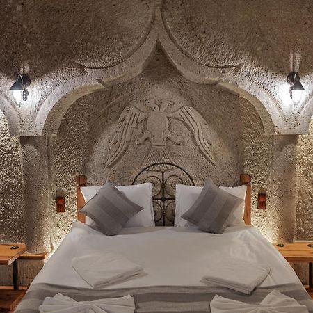 Sarnich Cave Suites เกอเรเม ภายนอก รูปภาพ