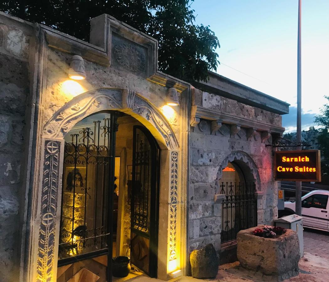 Sarnich Cave Suites เกอเรเม ภายนอก รูปภาพ